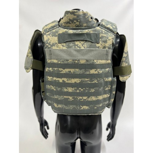 Военный бронежилет пиксельный с плитами в Краснодаре