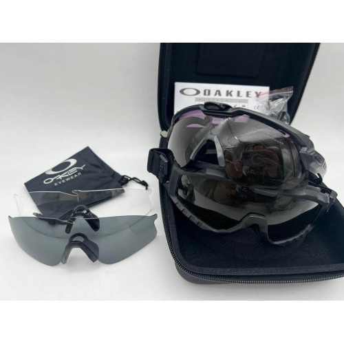 Тактические ударопрочные очки OAKLEY в Краснодаре