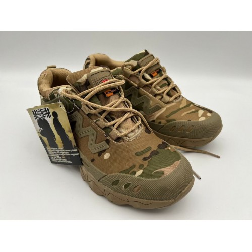 Треккинговые кроссовки «MAGNUM» летние в Краснодаре